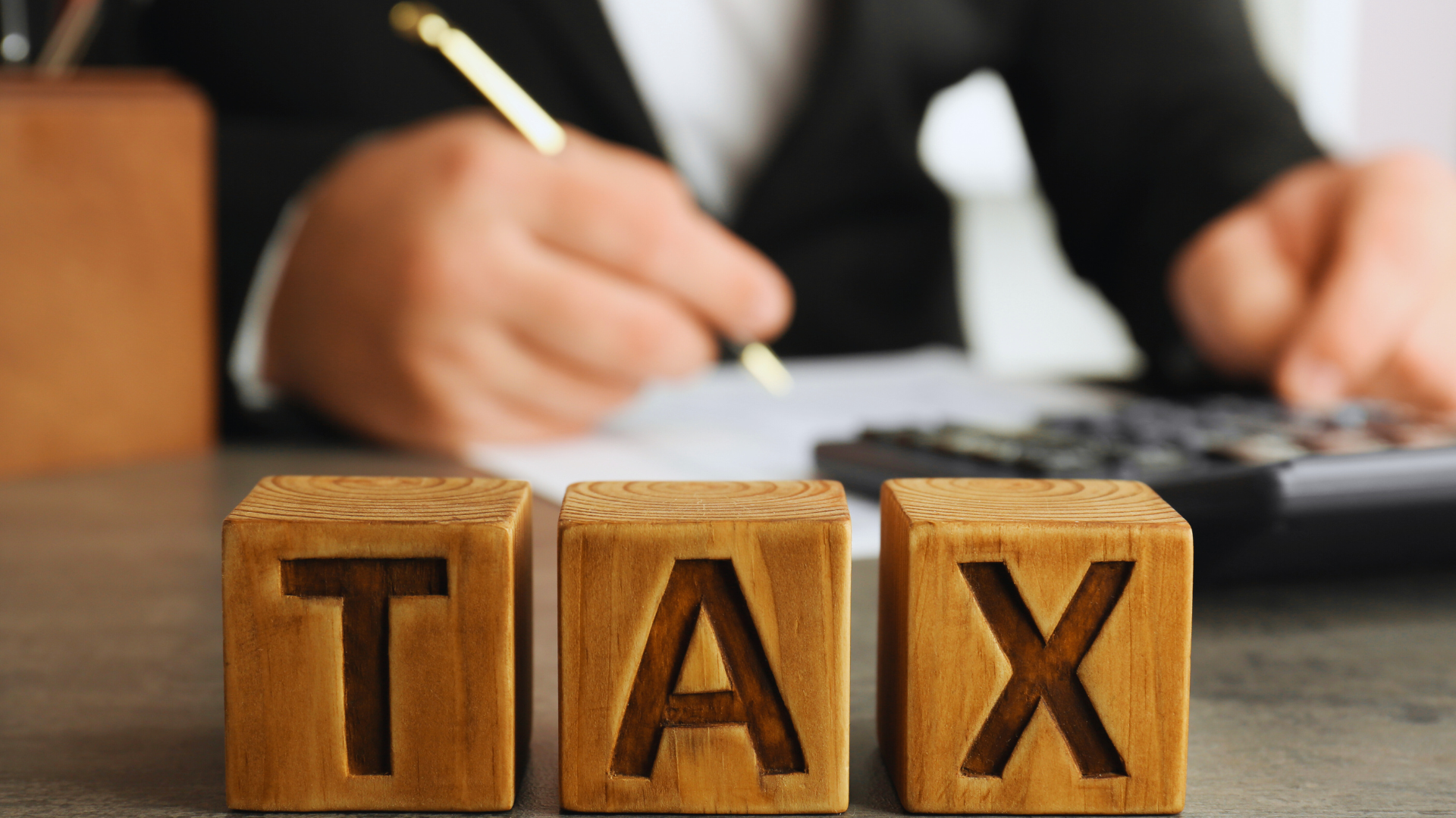 How to Legally Minimize Taxes on Capital Gains: Strategies for Effective Tax Management