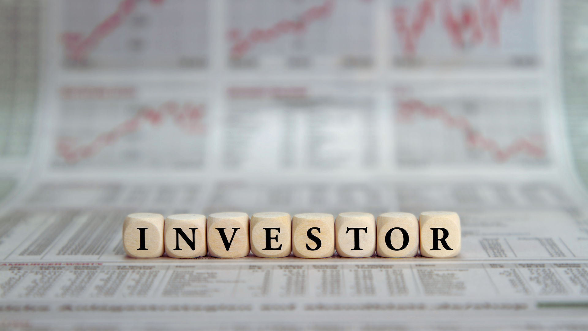 The Difference Between Accredited and Non-Accredited Investors: Understanding the Key Distinctions